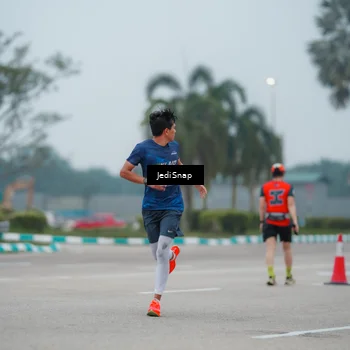 Runner Photo 7524460