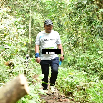 Runner Photo 7524478