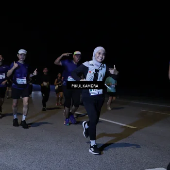 Runner Photo 7524497