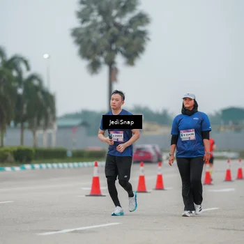 Runner Photo 7524523