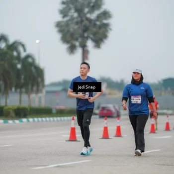 Runner Photo 7524525