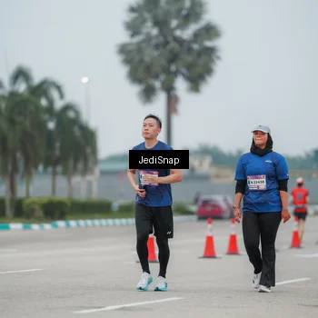 Runner Photo 7524532