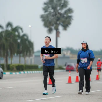 Runner Photo 7524533