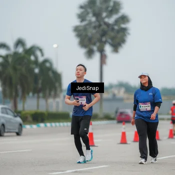 Runner Photo 7524539