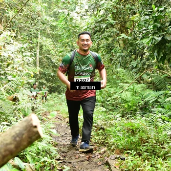 Runner Photo 7524550