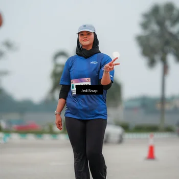 Runner Photo 7524570