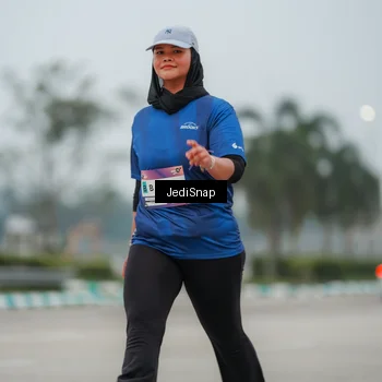 Runner Photo 7524591