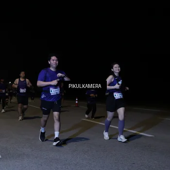 Runner Photo 7524596