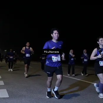 Runner Photo 7524619