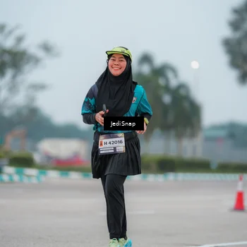 Runner Photo 7524622