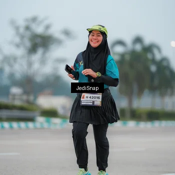 Runner Photo 7524631