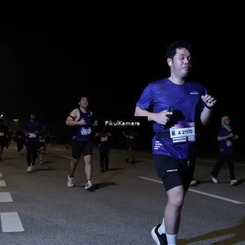 Runner Photo 7524632