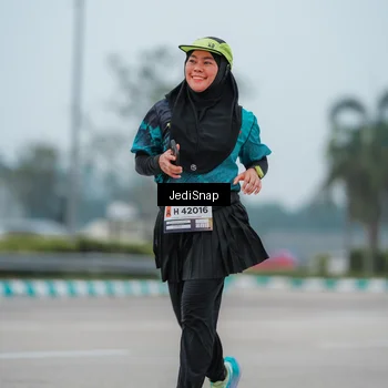 Runner Photo 7524639