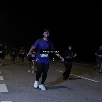Runner Photo 7524668