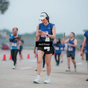 Runner Photo 7524683