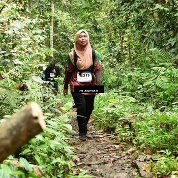 Runner Photo 7524692