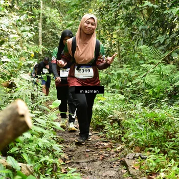 Runner Photo 7524695