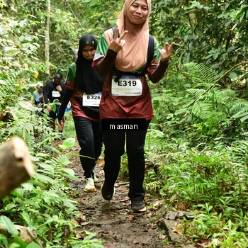Runner Photo 7524709