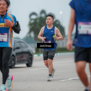 Runner Photo 7524717