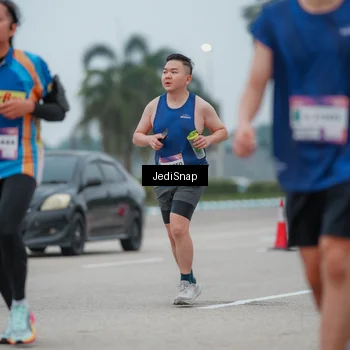 Runner Photo 7524718
