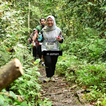 Runner Photo 7524754