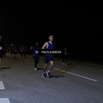 Runner Photo 7524755