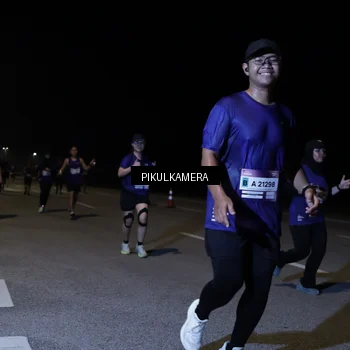 Runner Photo 7524759
