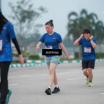 Runner Photo 7524761