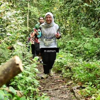 Runner Photo 7524765