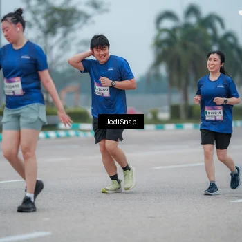 Runner Photo 7524776