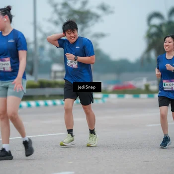 Runner Photo 7524796