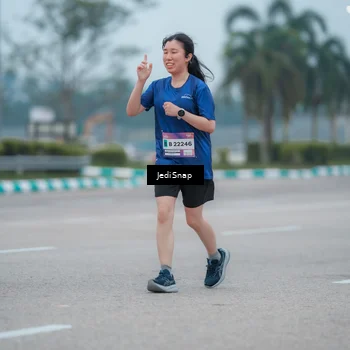 Runner Photo 7524797
