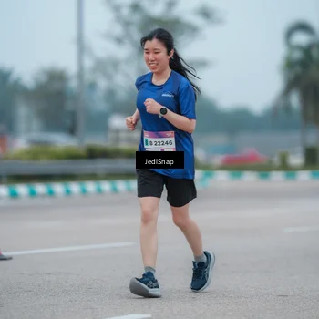 Runner Photo 7524806