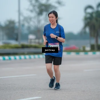 Runner Photo 7524811