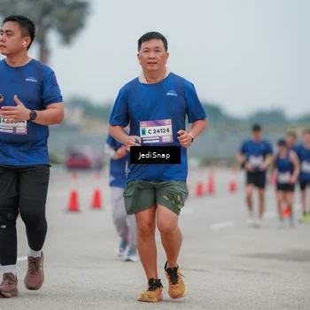 Runner Photo 7524824