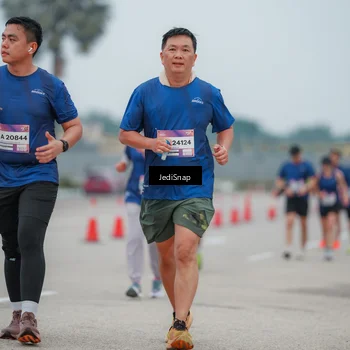 Runner Photo 7524826