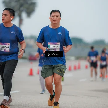 Runner Photo 7524828