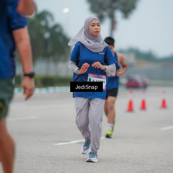 Runner Photo 7524846