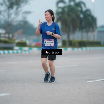 Runner Photo 7524847