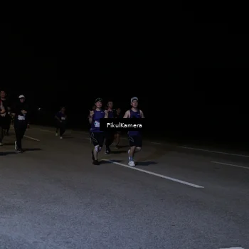 Runner Photo 7524875