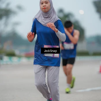 Runner Photo 7524877