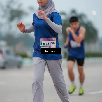 Runner Photo 7524884