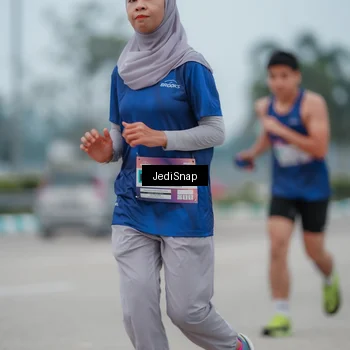 Runner Photo 7524885