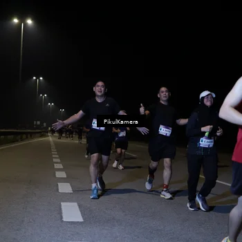 Runner Photo 7524897