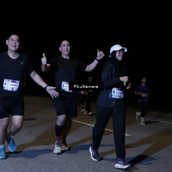 Runner Photo 7524917