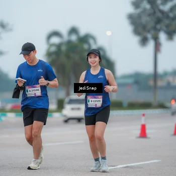 Runner Photo 7524929
