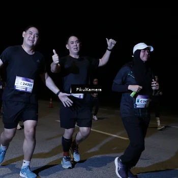 Runner Photo 7524971