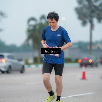 Runner Photo 7524976