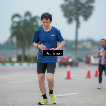 Runner Photo 7524982
