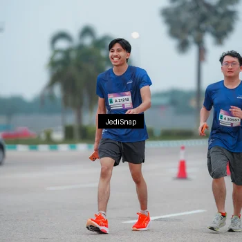 Runner Photo 7525027